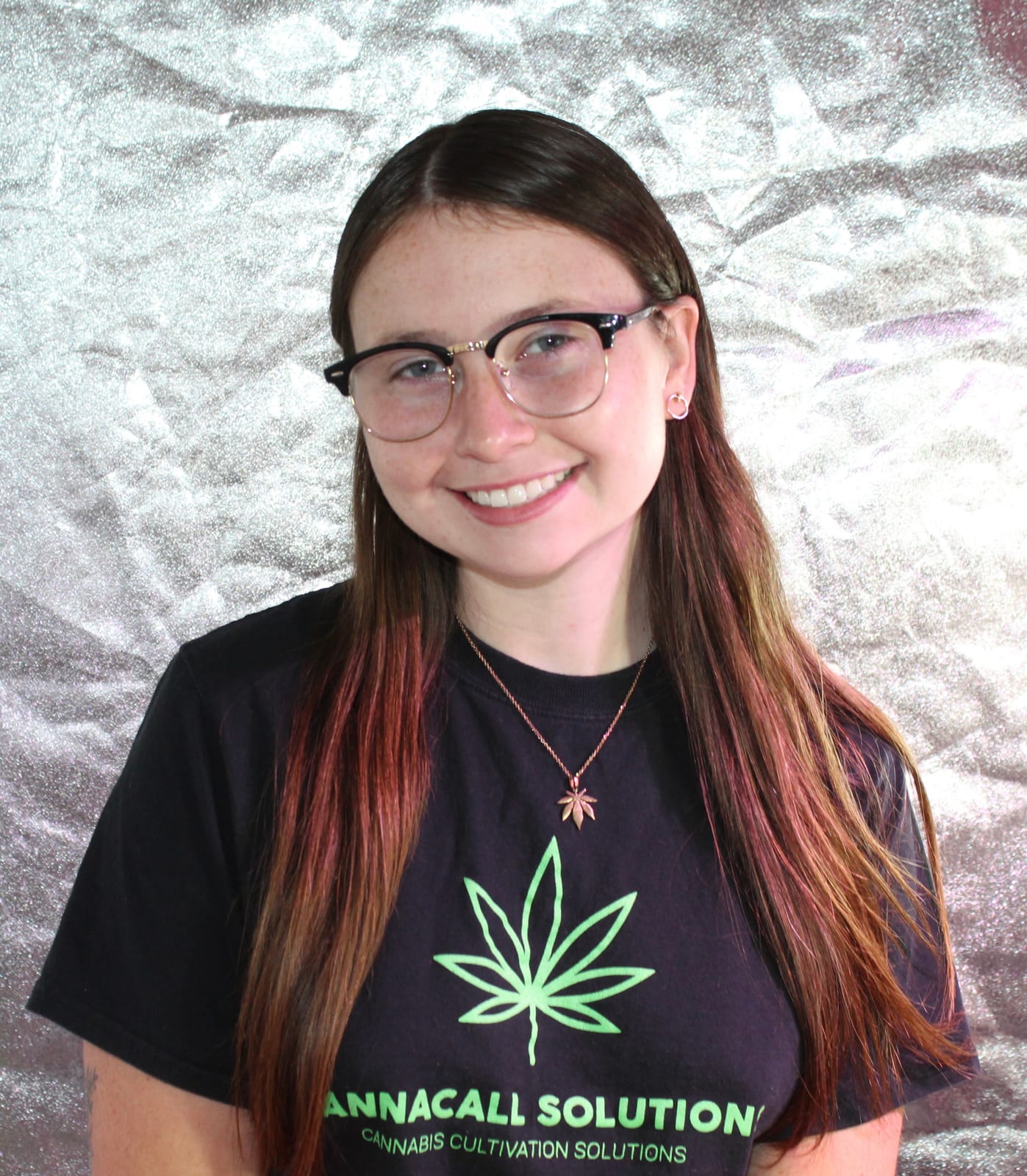Dream Daze team member wearing a cannabis tee